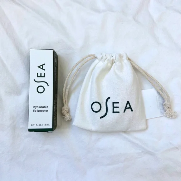 NWT OSEA Hyaluronic Lip Oil Booster with Ocean Keychain - Picture 2 of 4